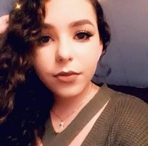 Meet your Posher, Selene